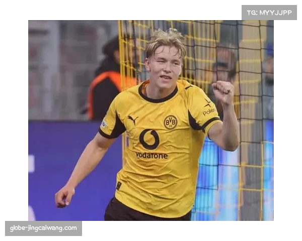 科瓦奇3-4-2-1阵型试验 多特蒙德攻防平衡寻求突破