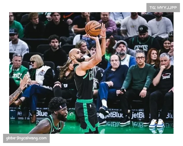 凯尔特人防守效率稳居联盟第五 收缩策略难阻马刺高效进攻